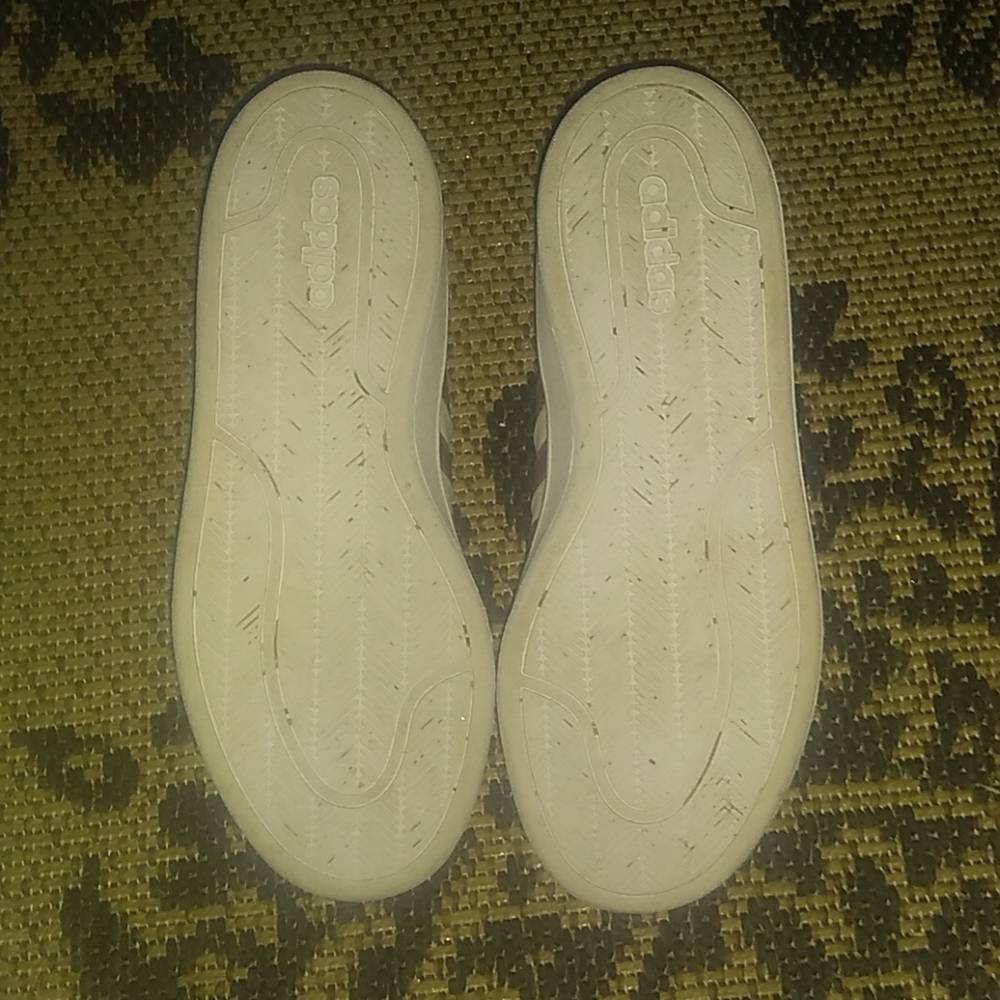 Shoes - Picture 7 of 7